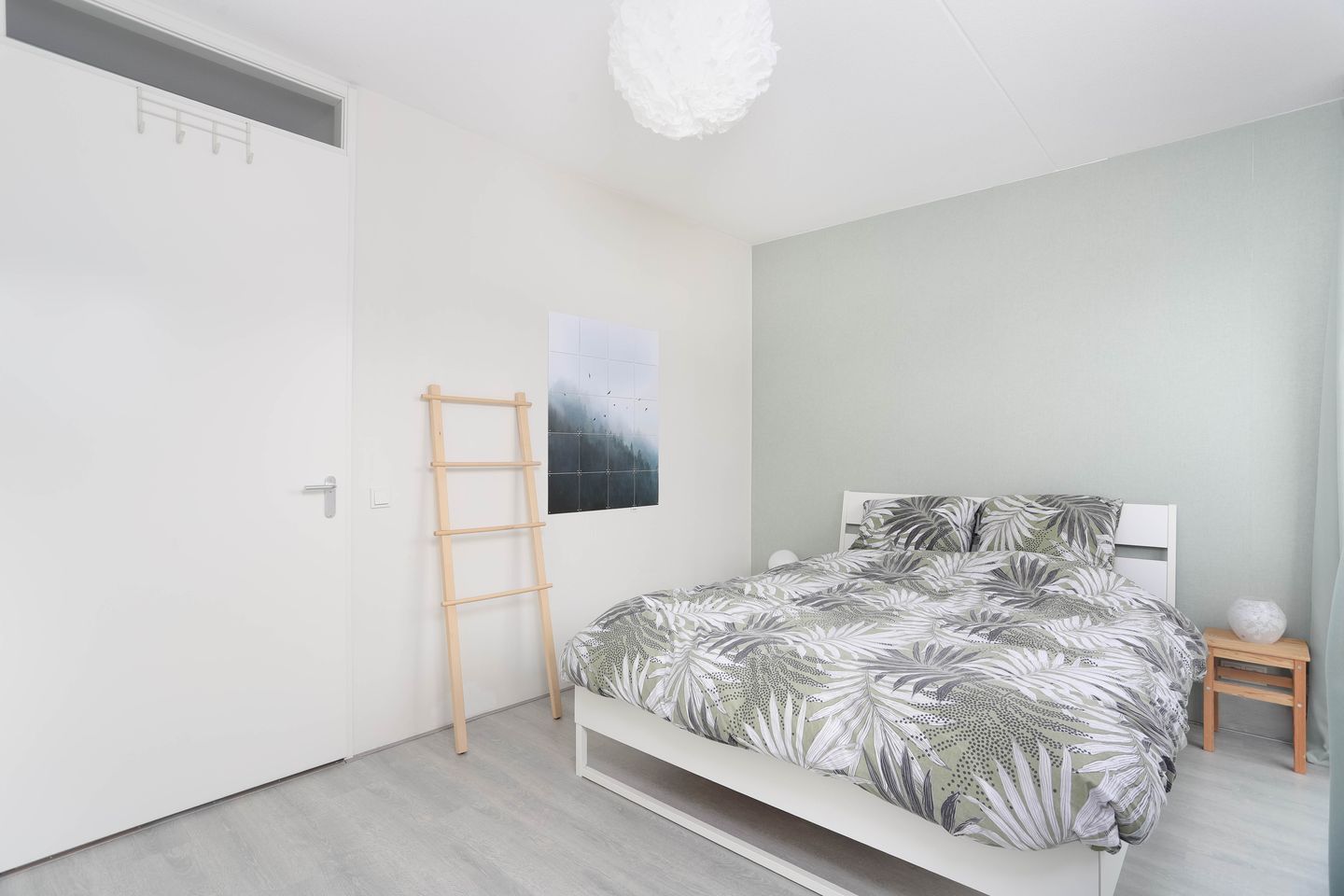 Photo 20 of Stuivingastraat 33