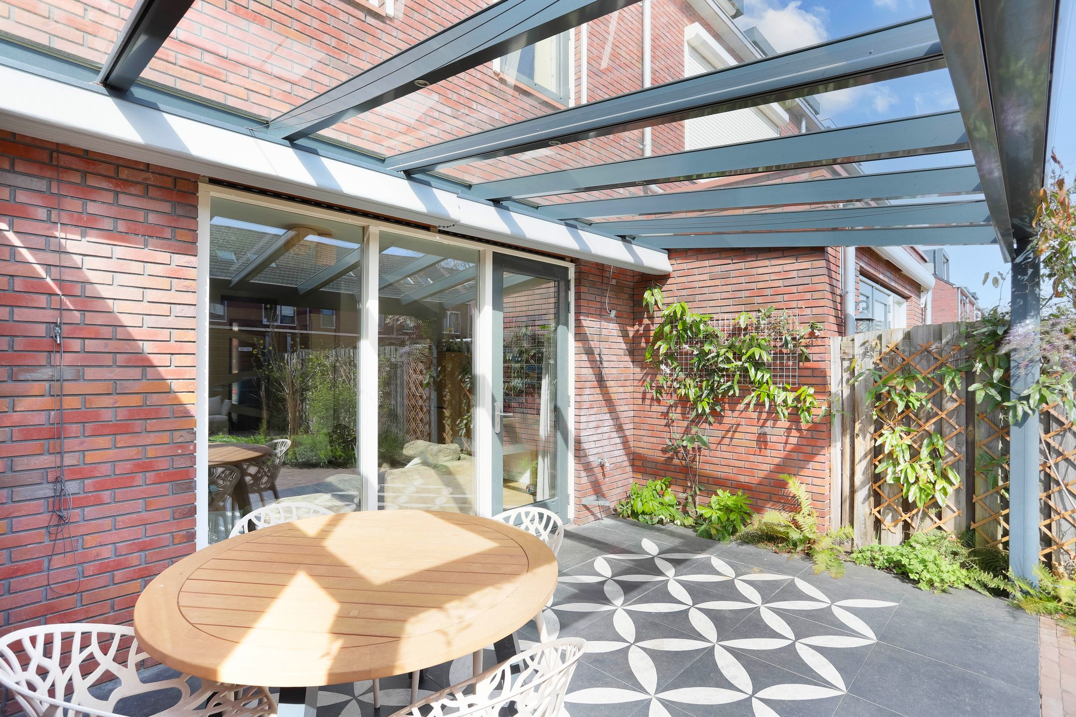 Photo 18 of Stuivingastraat 33