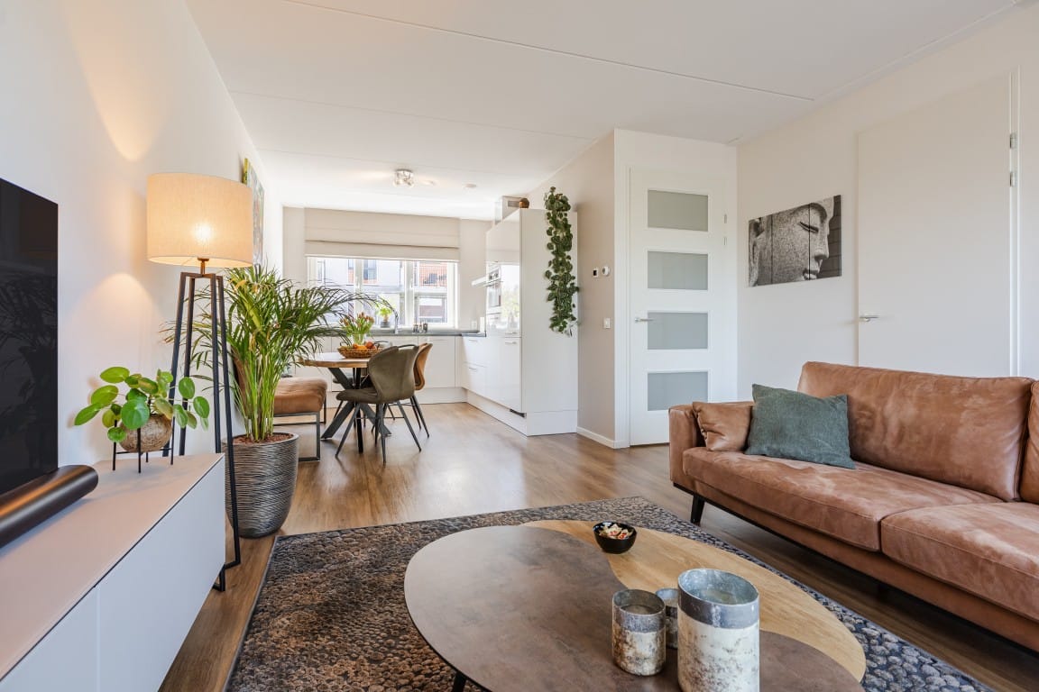 Photo 6 of Burgemeester Blomlaan 39