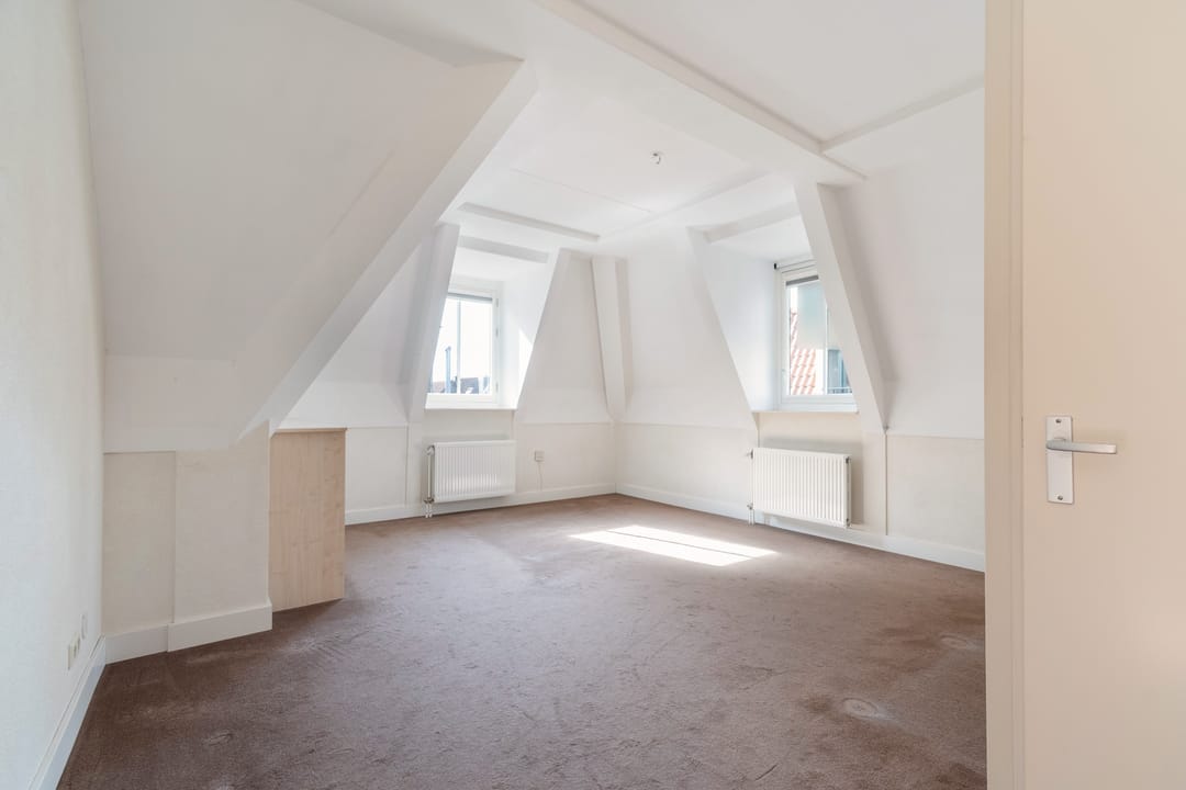 Foto 32 van Kronenburgplantsoen 12-L