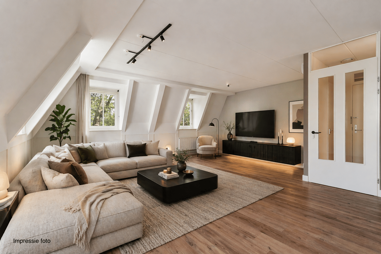 Foto 18 van Kronenburgplantsoen 12-L