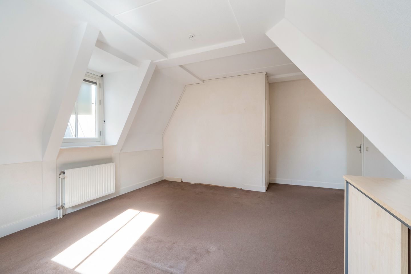 Foto 34 van Kronenburgplantsoen 12-L