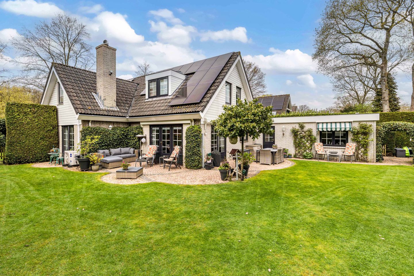 Foto 34 van Van Driellaan 11