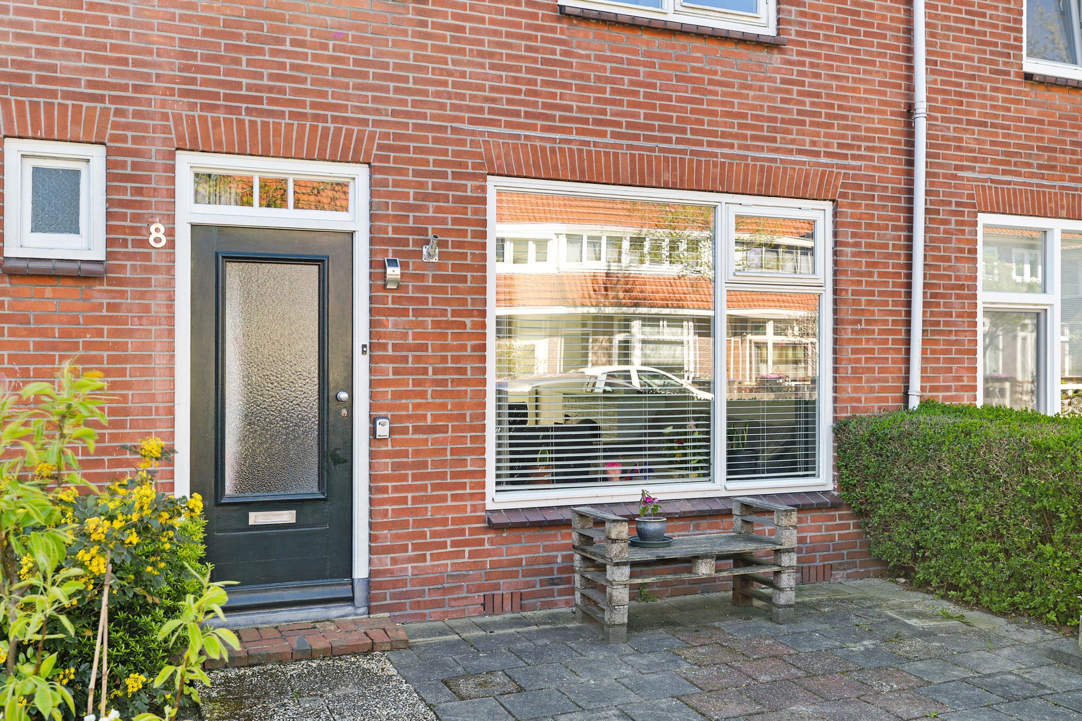 Foto 9 van van Leeuwenhoekstraat 8