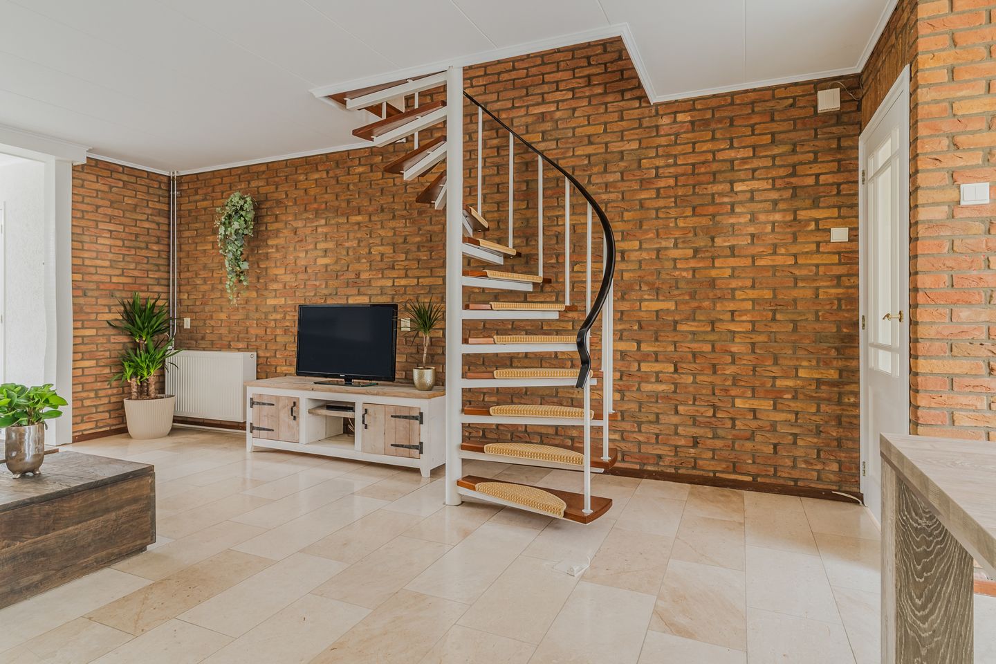 Foto 10 van Binnenweg 36