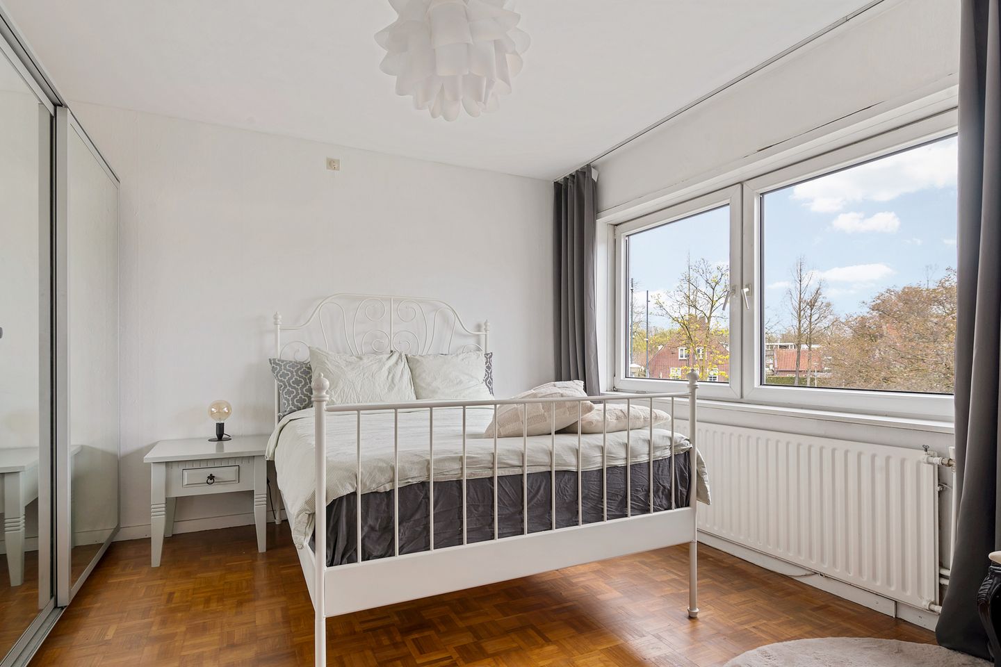 Photo 19 of Bergen op Zoomstraat 155