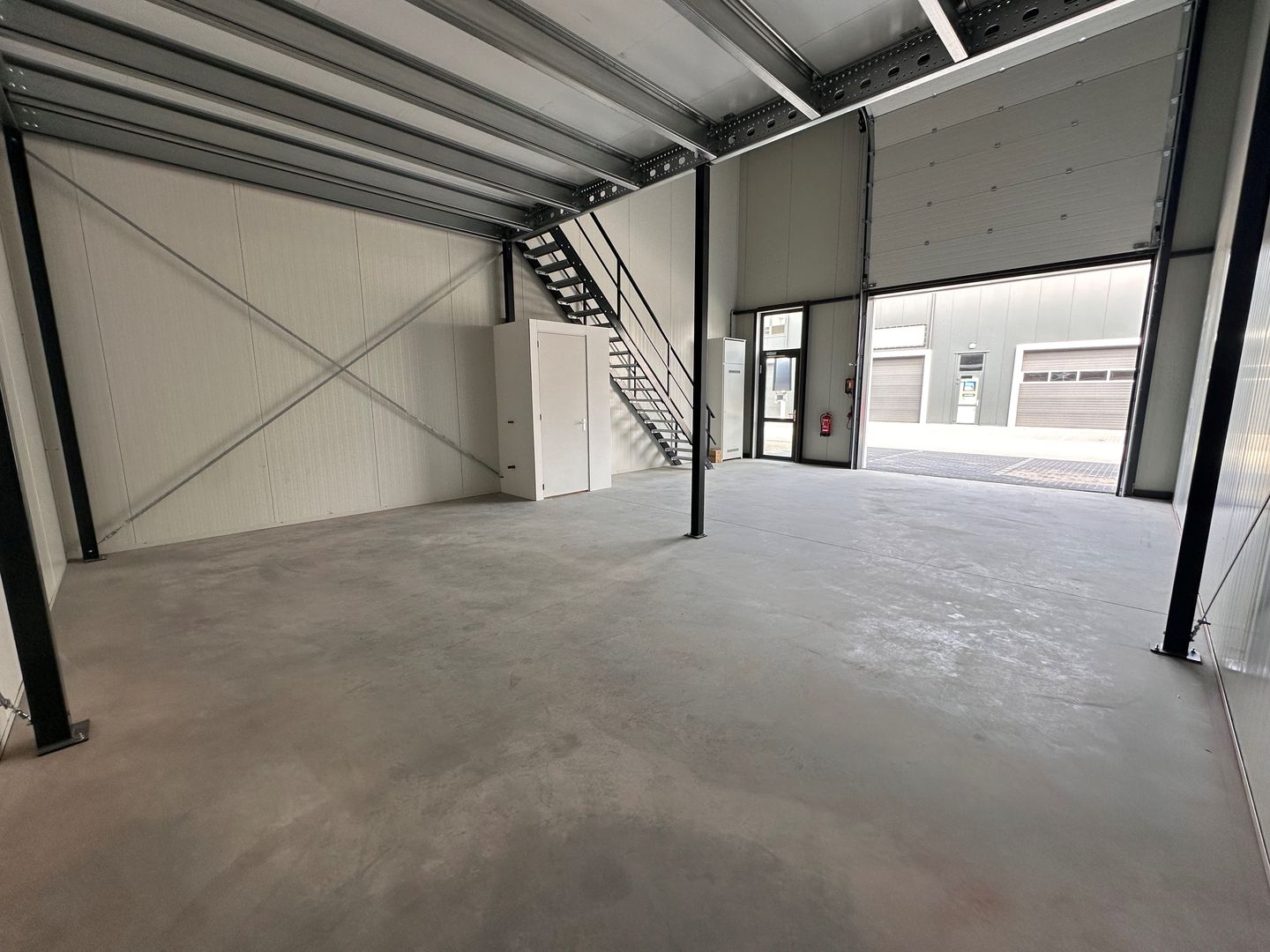 View photo 3 of Kryptonstraat 26-B04