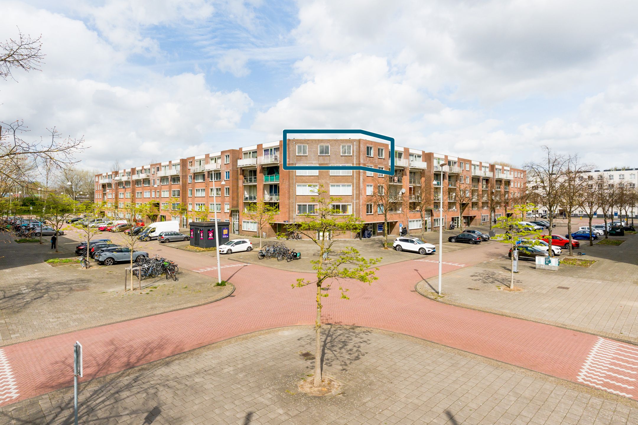 Foto 24 van Charlotte Brontéstraat 235