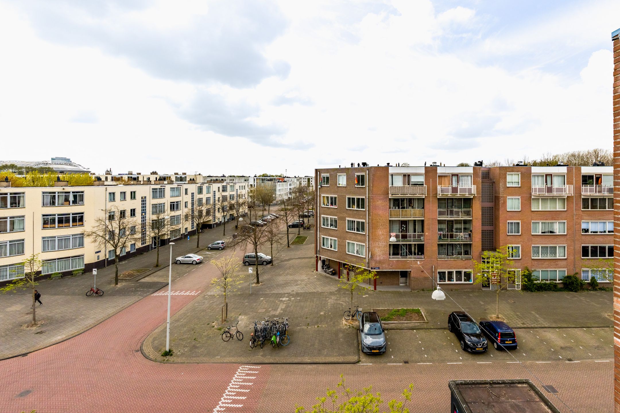 Foto 30 van Charlotte Brontéstraat 235