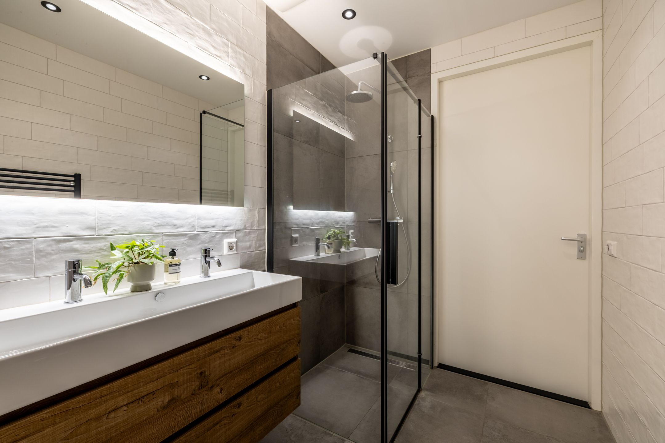 Foto 6 van Wolbrantskerkweg 113