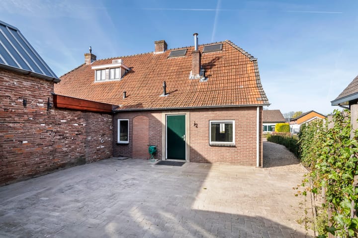 Photo 2 of Brinkstraat 4-A