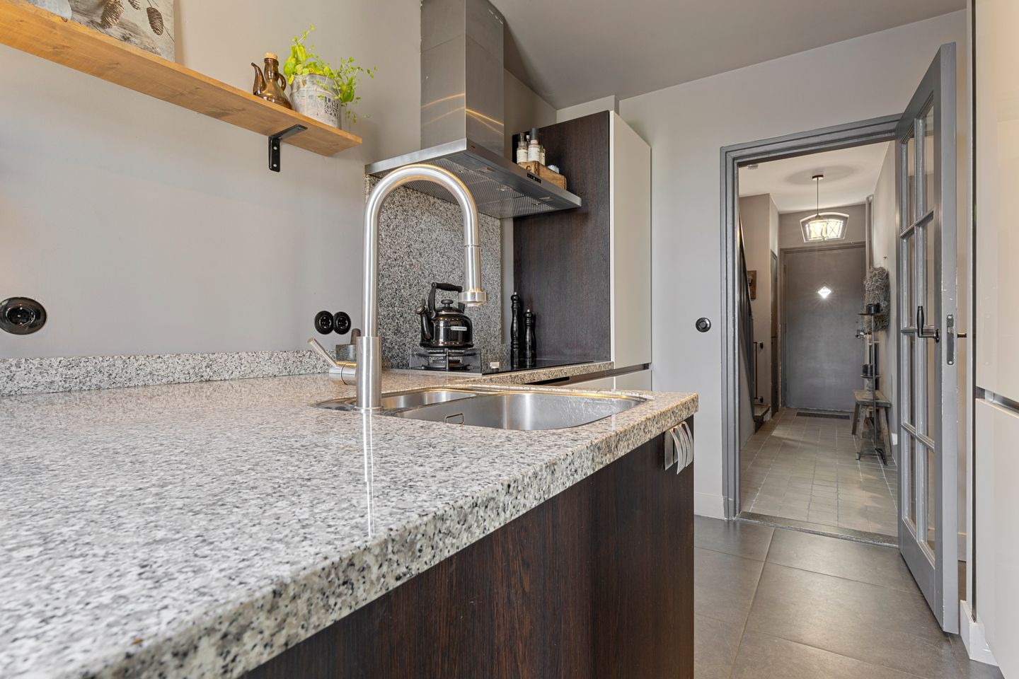 Foto 10 van Rijksweg Zuid 113-A