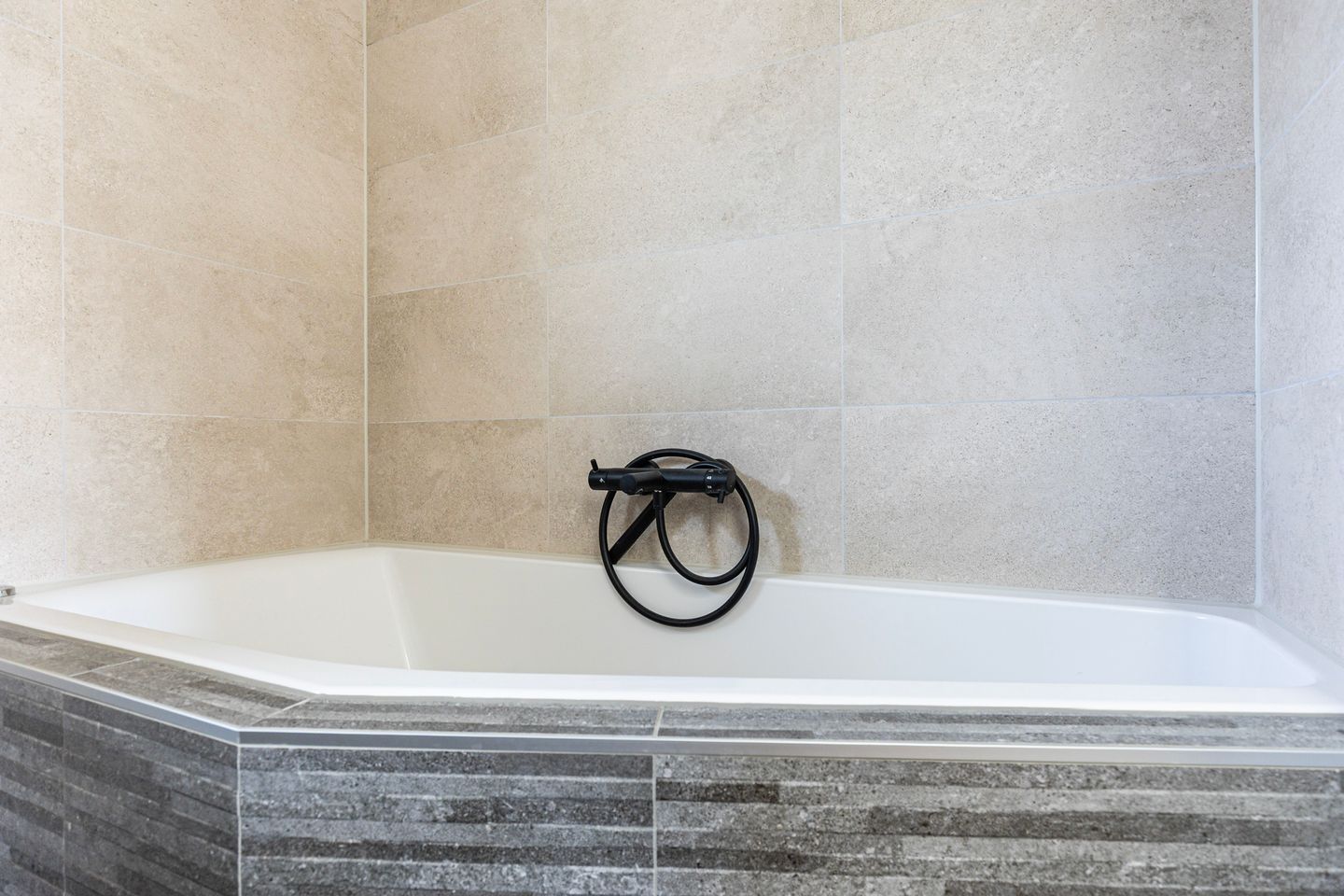 Foto 29 van Bolerostraat 8