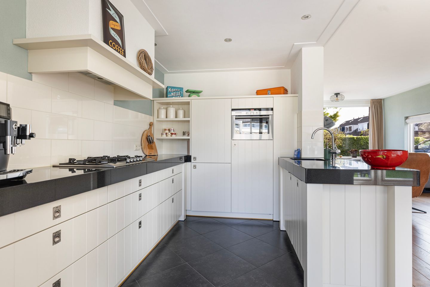 Foto 14 van Bolerostraat 8