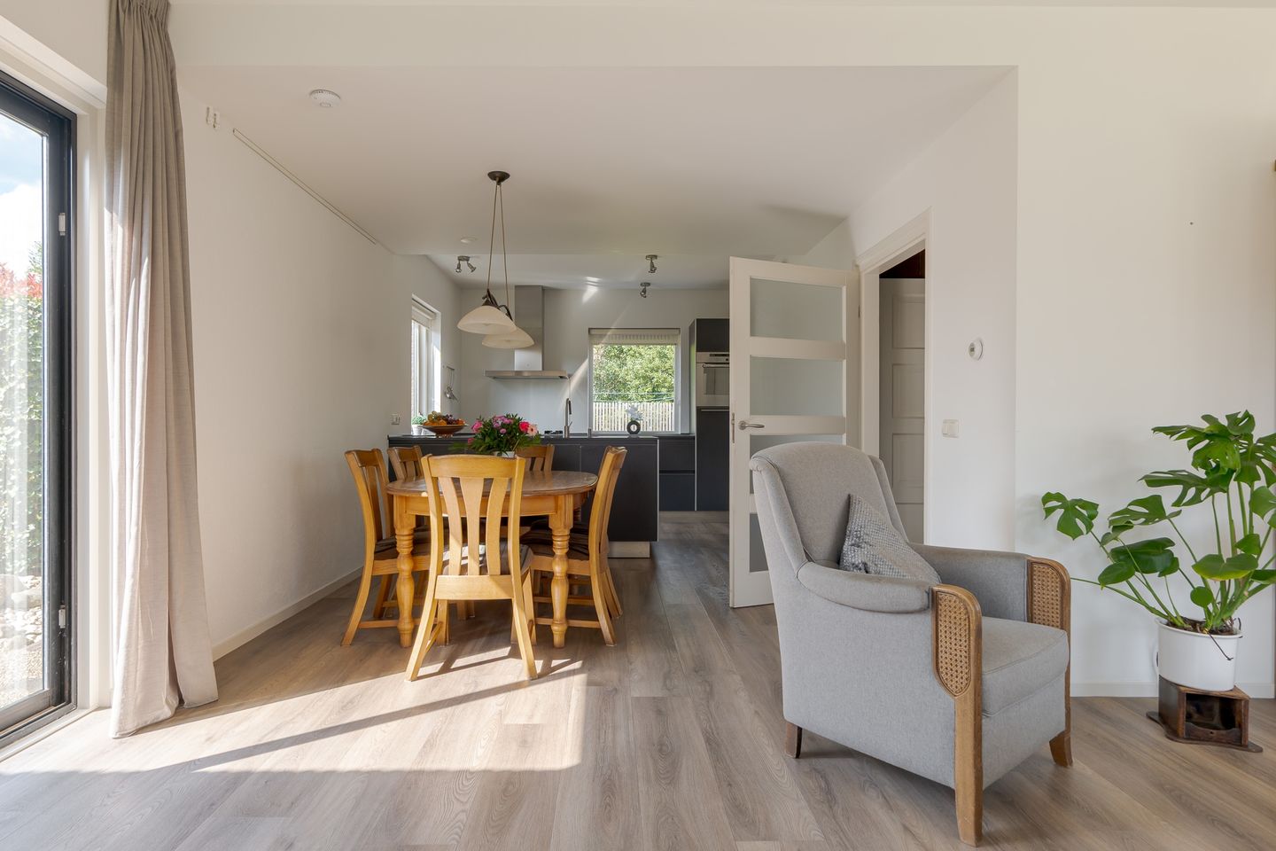 Foto 10 van Brinklaan 7