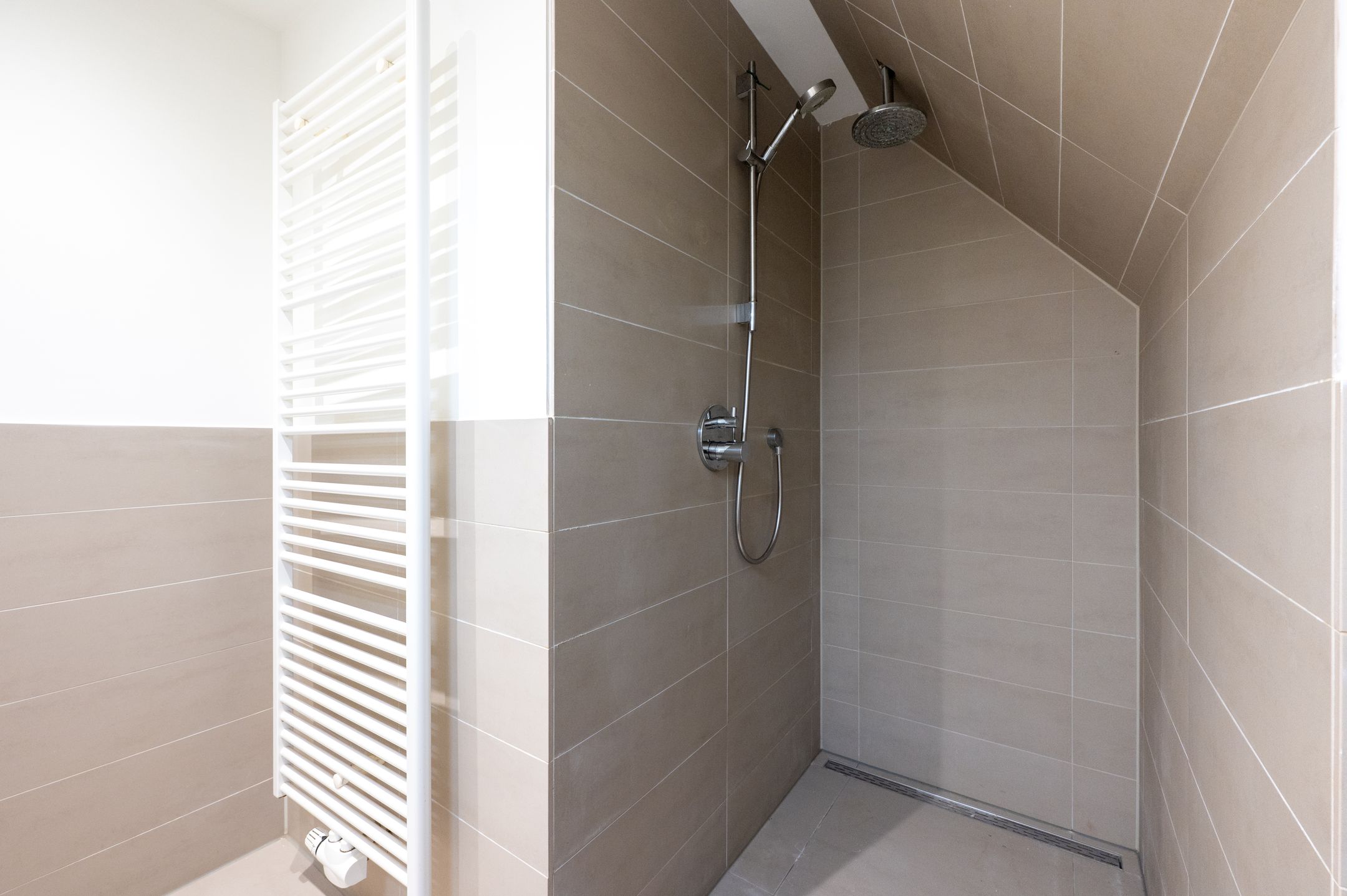 Foto 18 van Cattenhagestraat 10-D