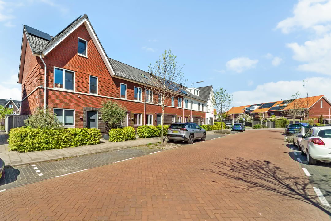 Foto 2 van Vuurvlinder 23