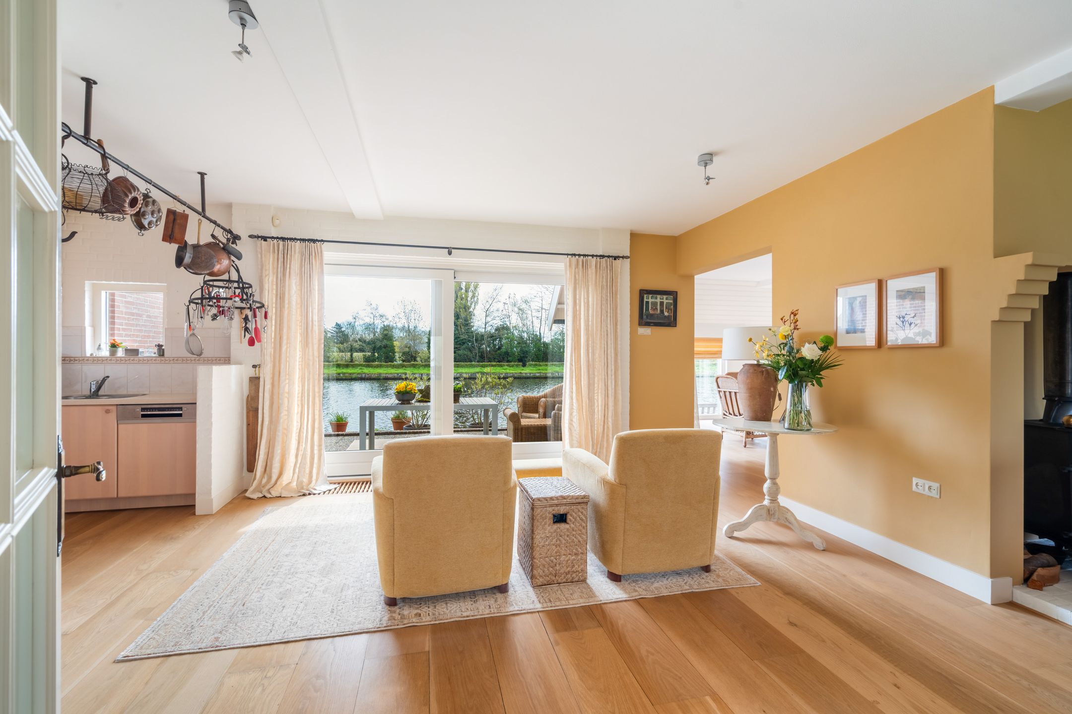 Foto 6 van Rietveld 83-B