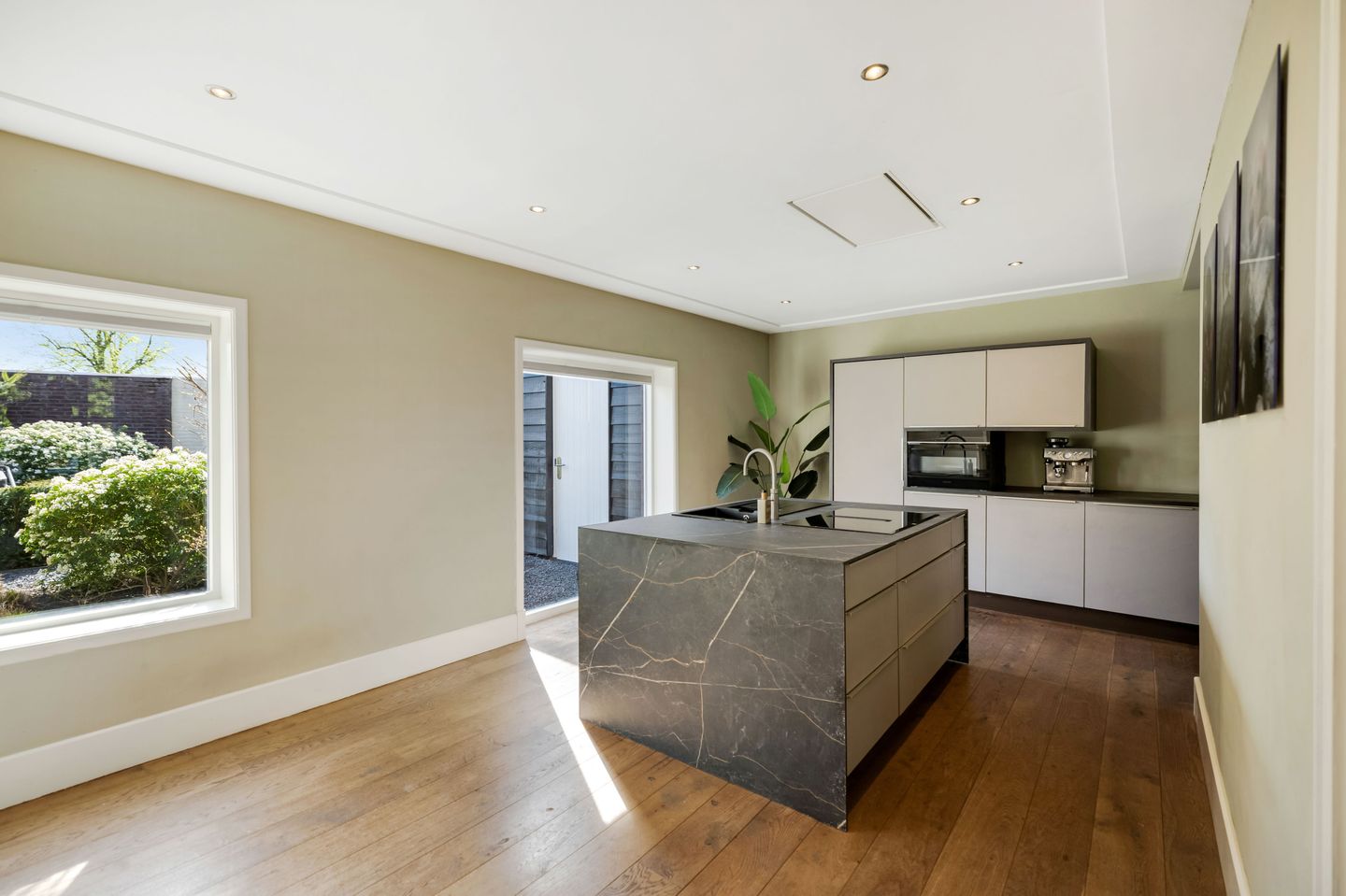 Foto 10 van Hoeverstraat 23