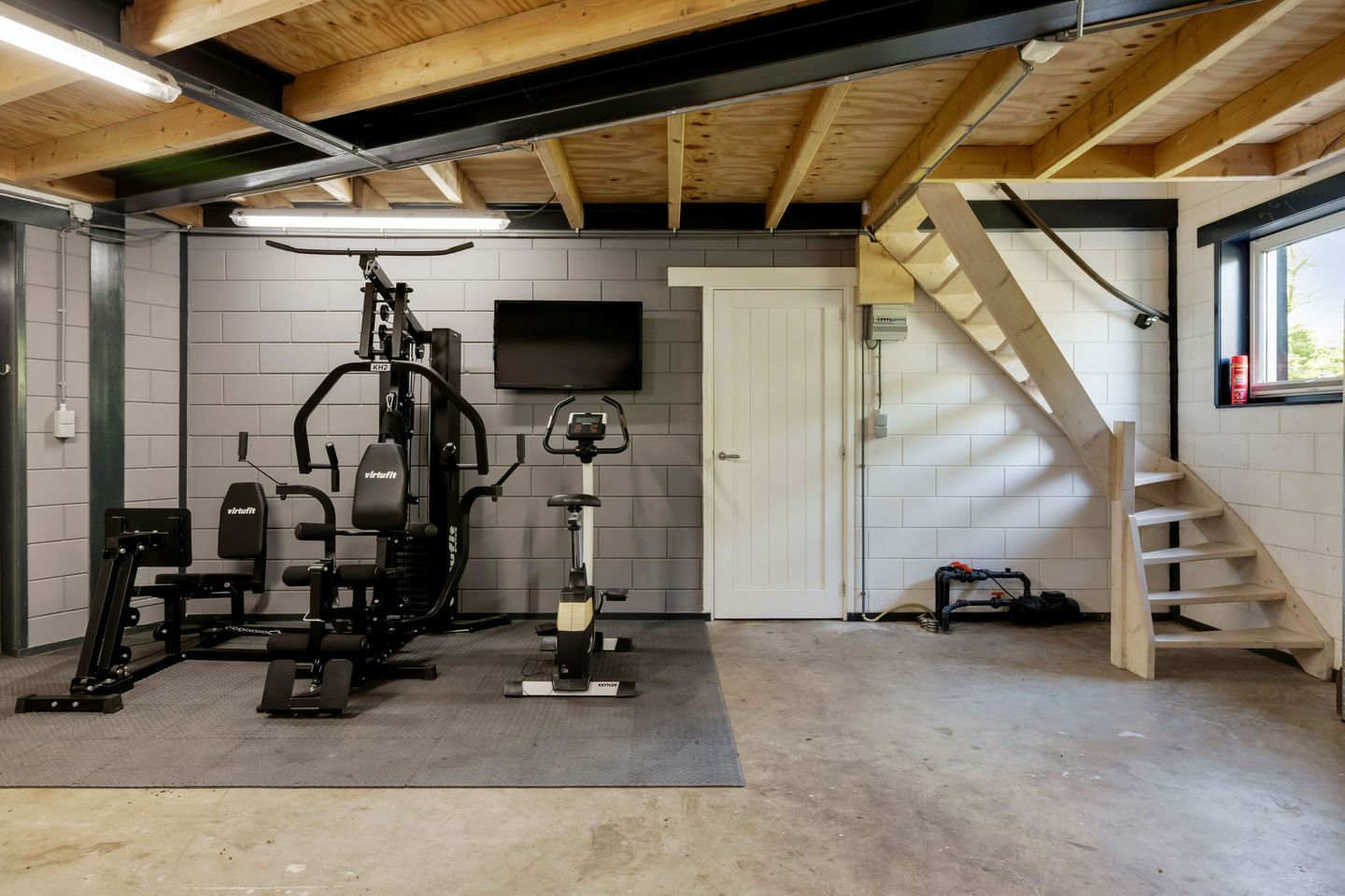 Foto 44 van Hoeverstraat 23