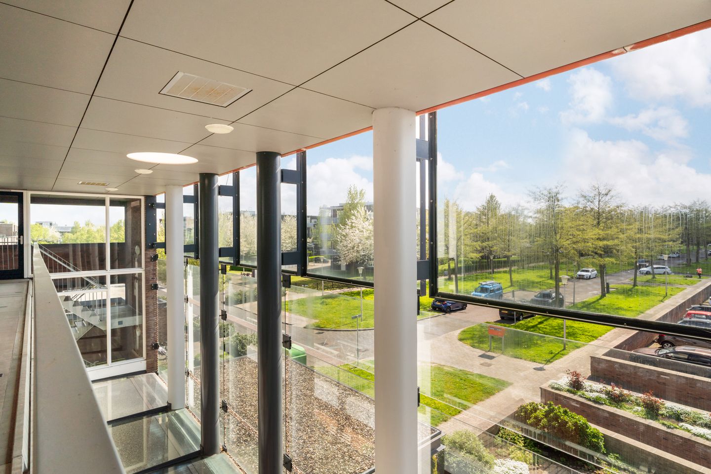 Foto 35 van Muiderstraat 72