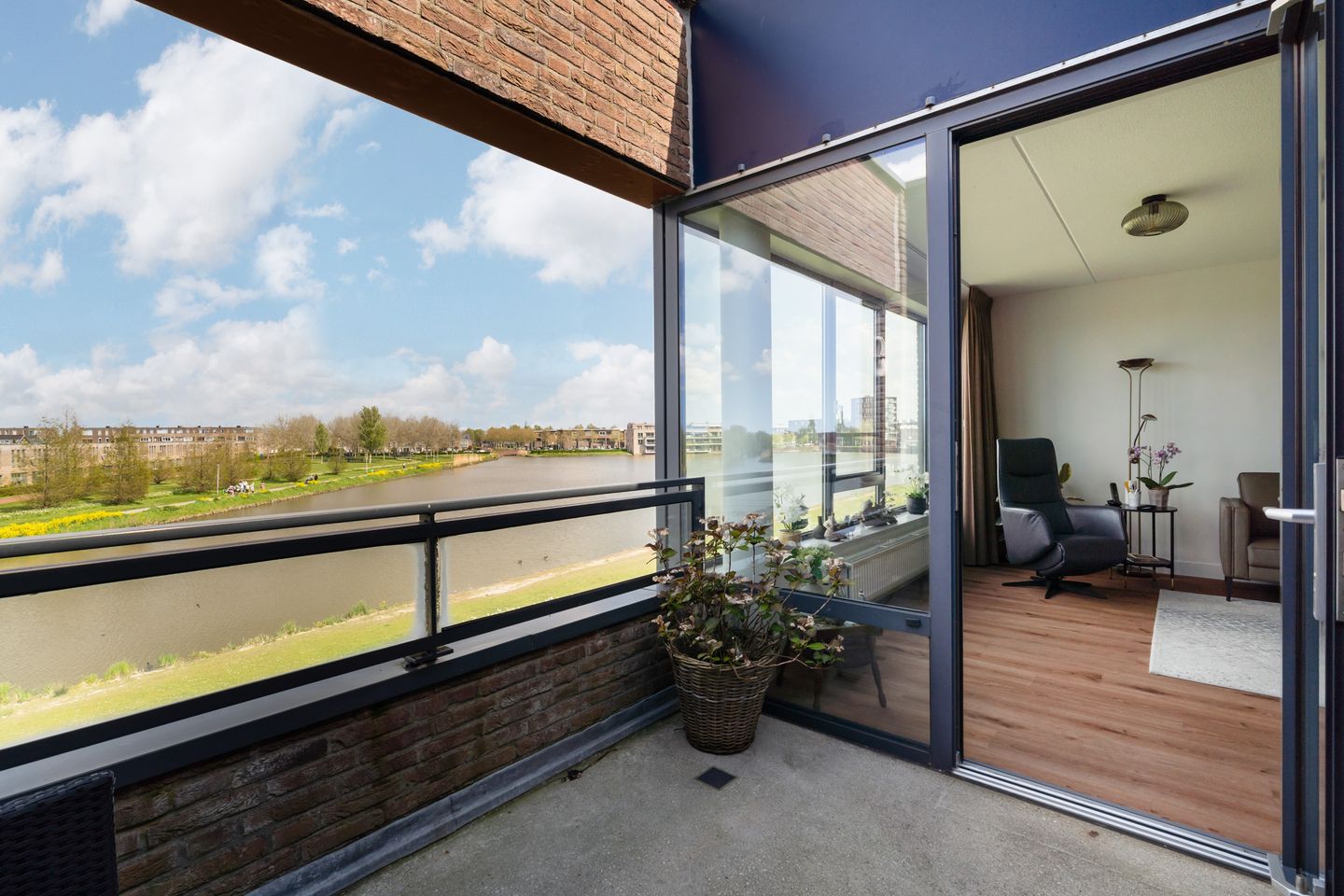 Foto 19 van Muiderstraat 72