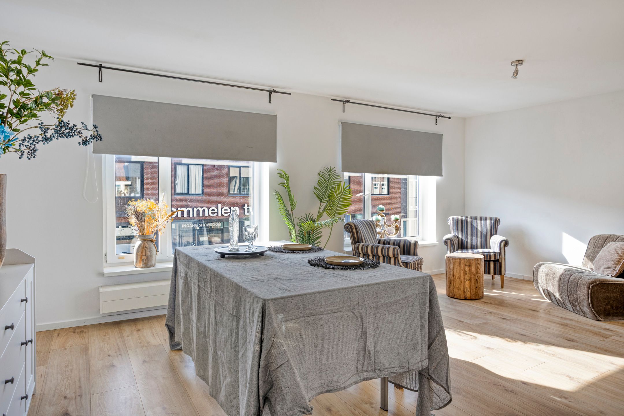 Photo 3 of Bredaseweg 36-A