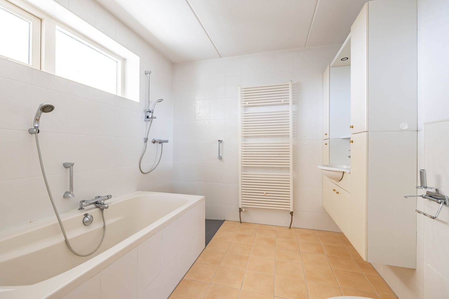 Photo 49 of Pieter Bieremastraat 27