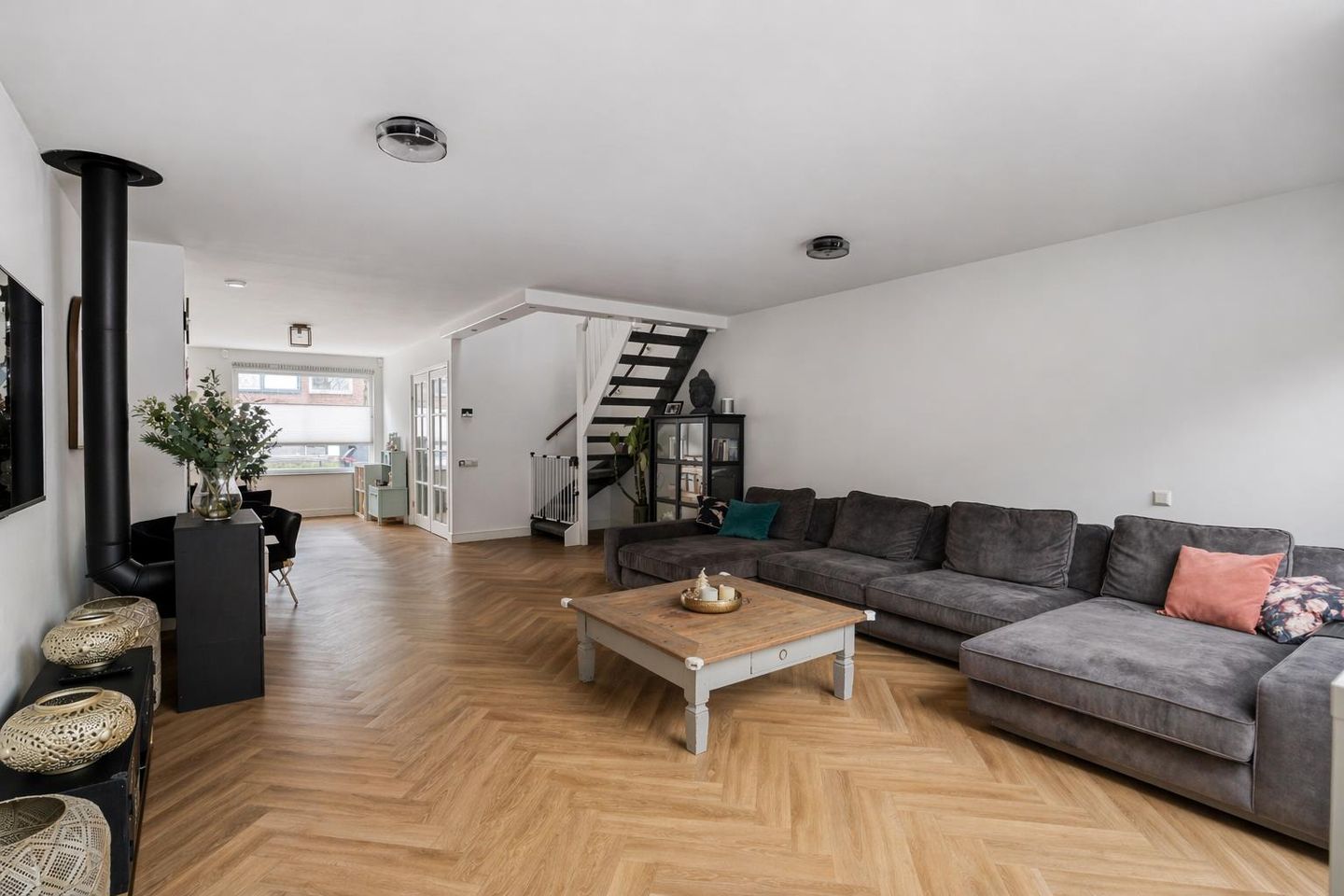 Photo 5 of Ledastraat 19