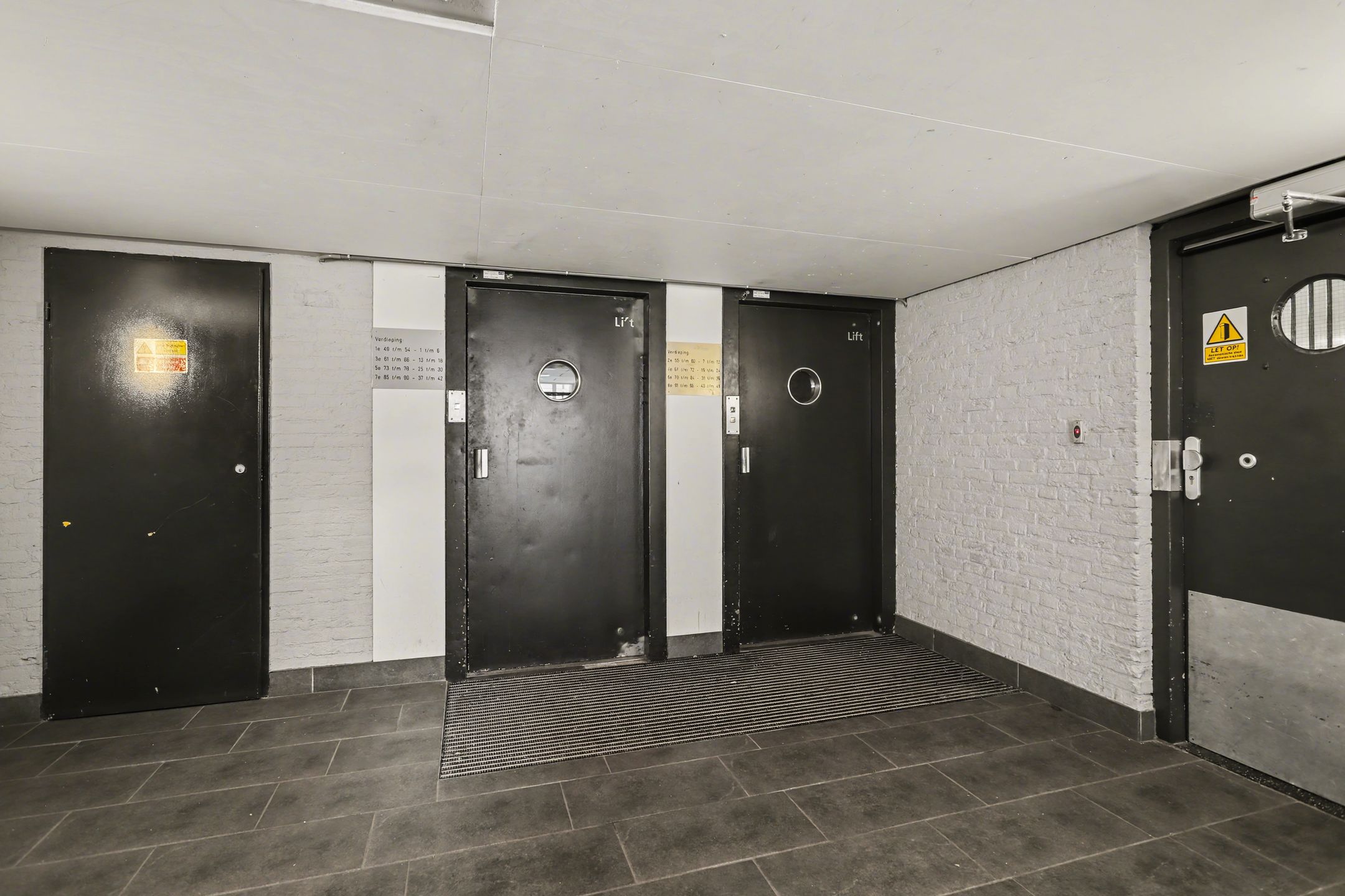 Photo 9 of Nederlandplein 87