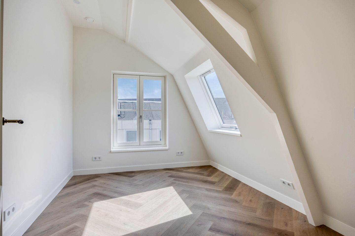 Foto 10 van Schoutenstraat 17-C