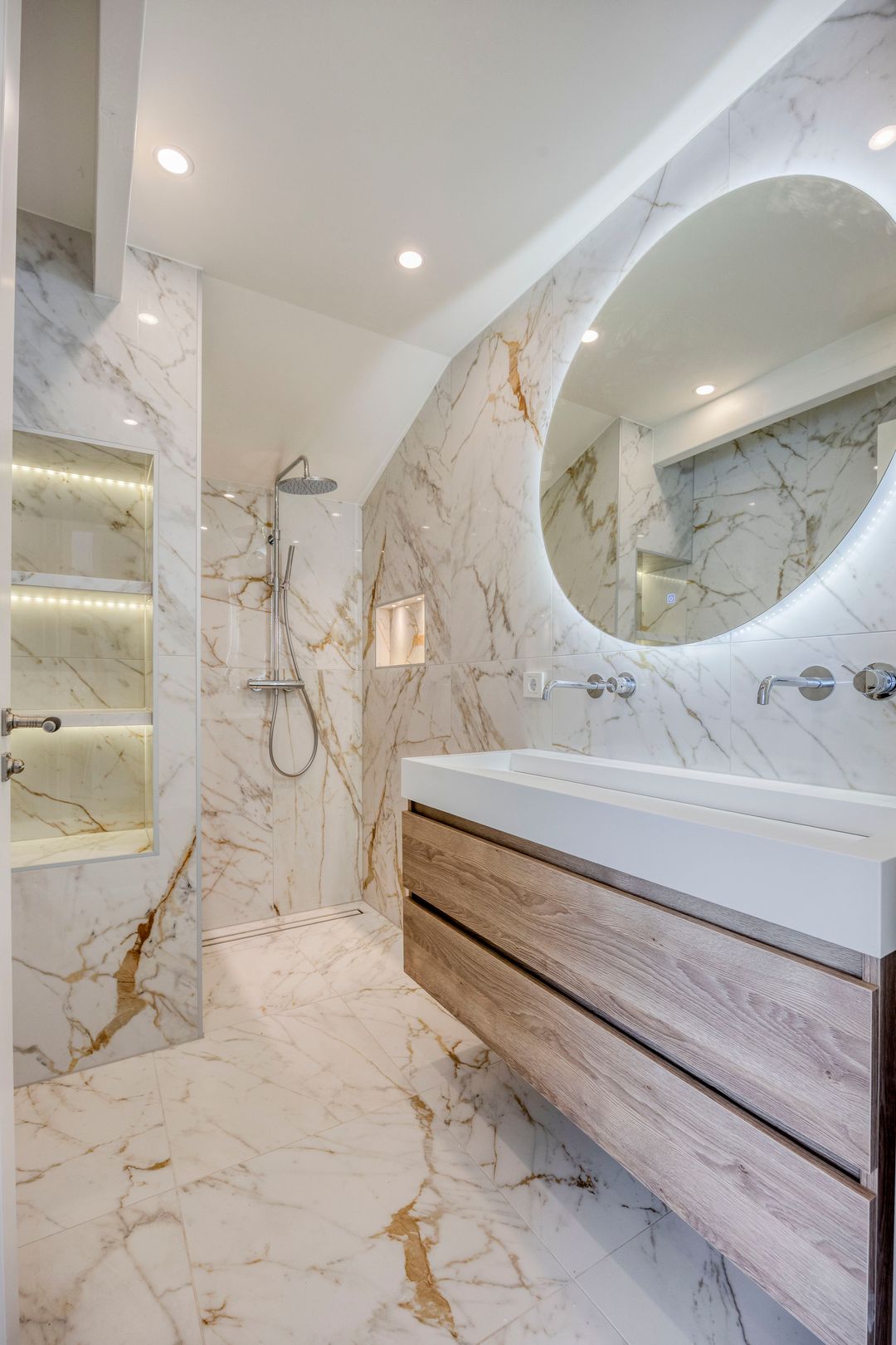 Foto 17 van Schoutenstraat 17-C