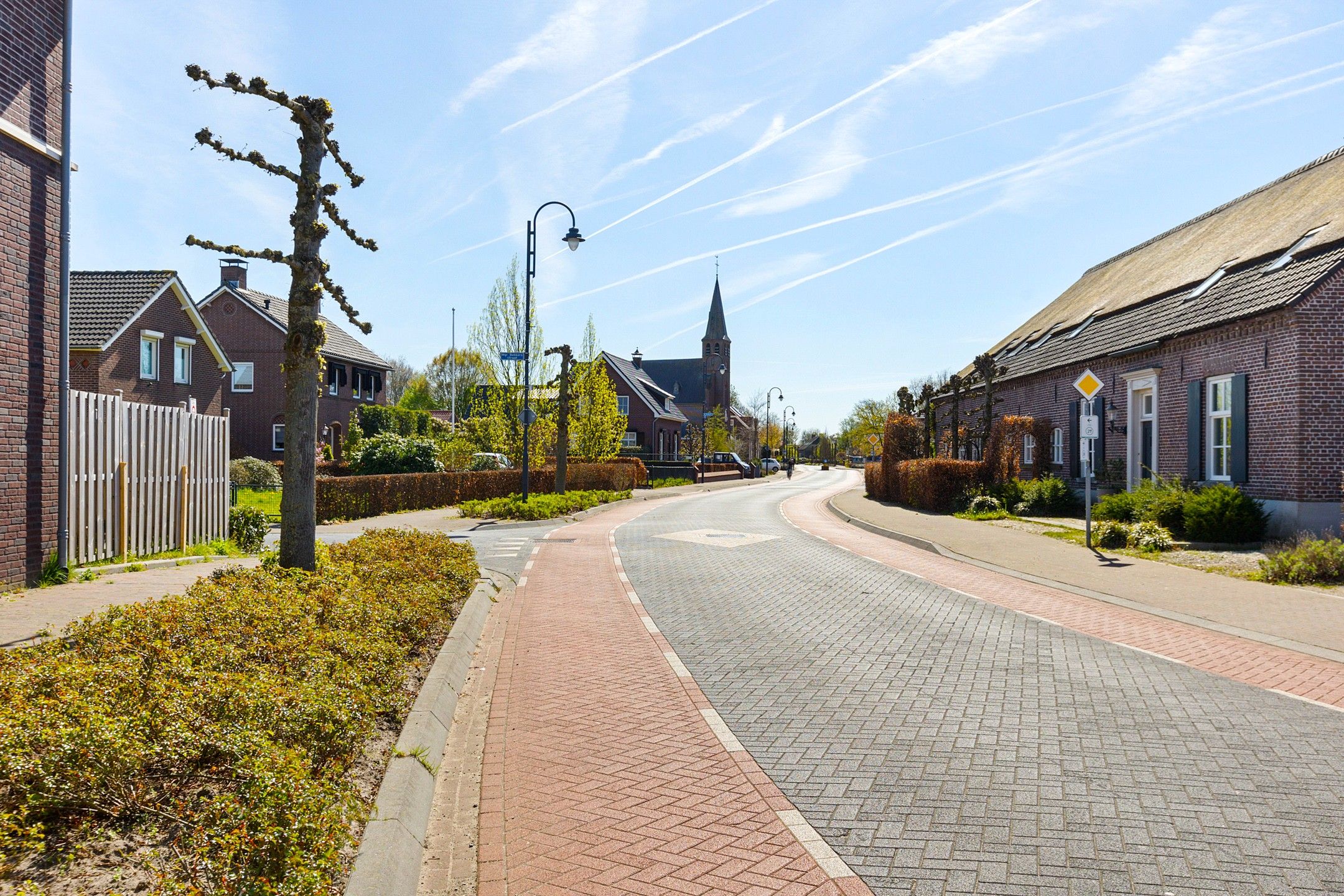 Foto 45 van Mgr Bekkersstraat 1-A