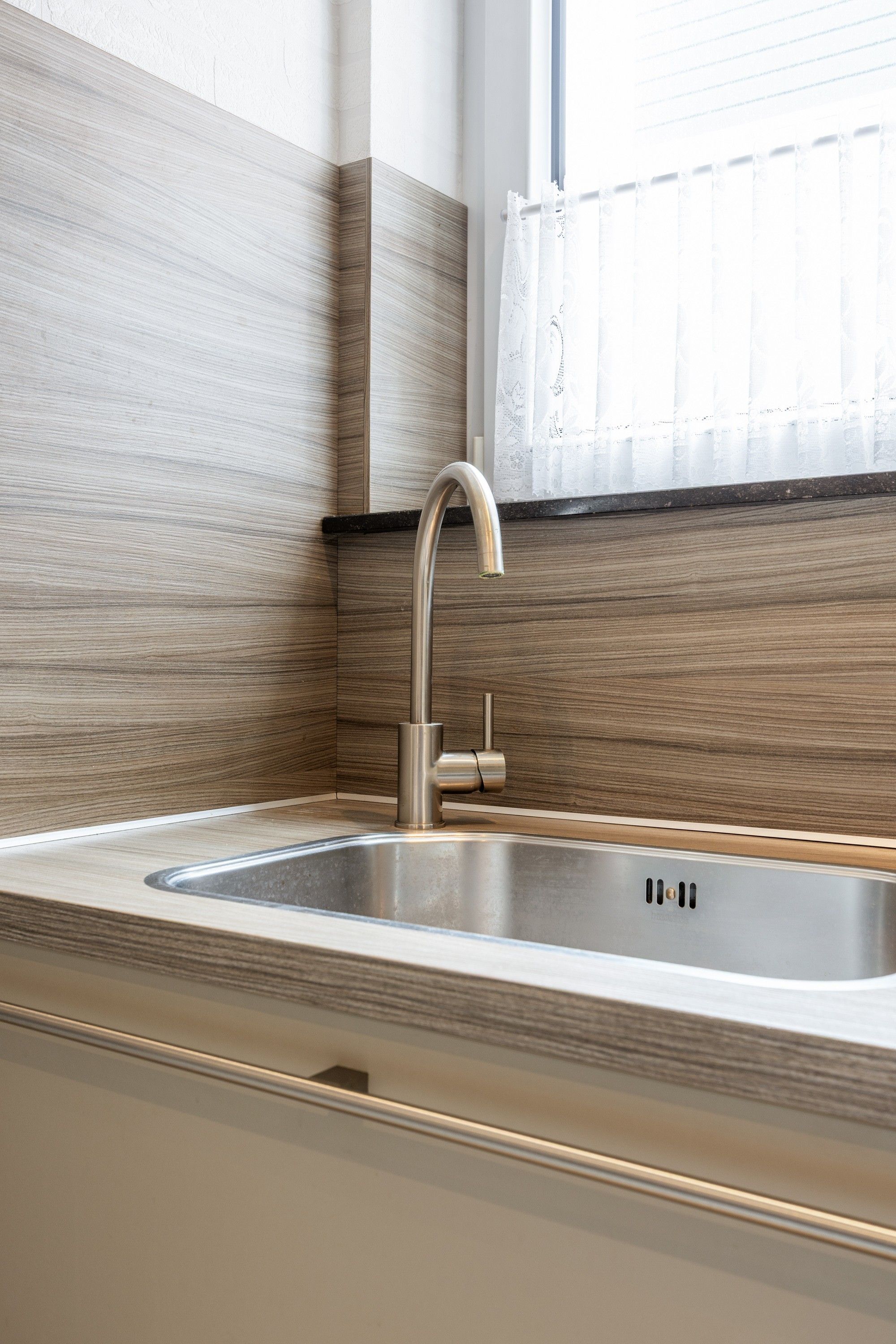 Foto 18 van Marcus Buschstraat 163