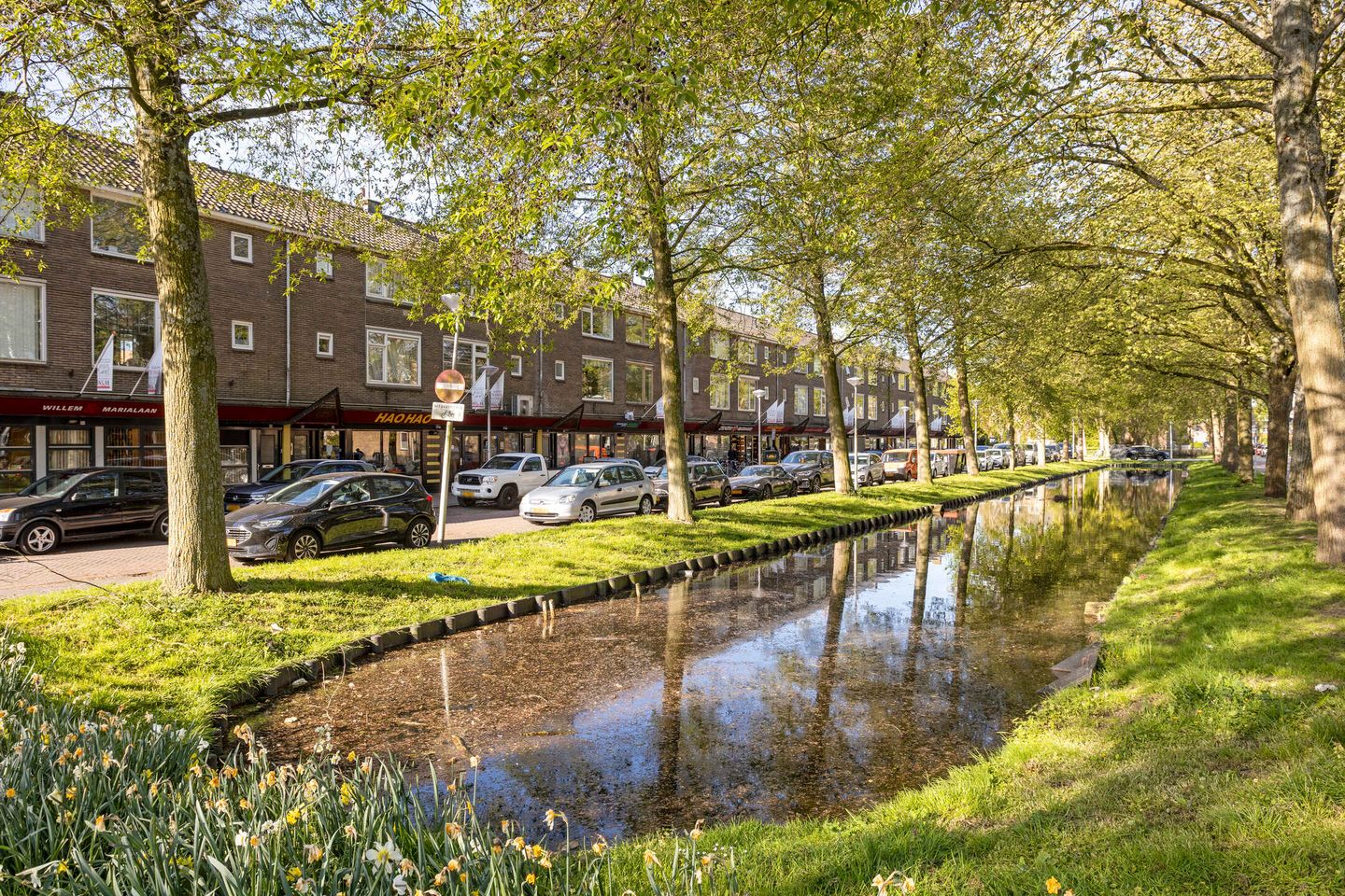 Photo 25 of Frederik Hendriklaan 17