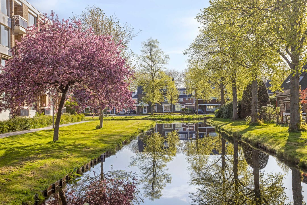 Photo 26 of Frederik Hendriklaan 17