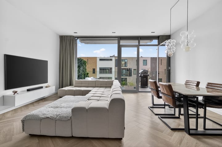 Photo 3 of Jan Tooropstraat 125