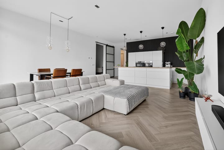 Photo 4 of Jan Tooropstraat 125