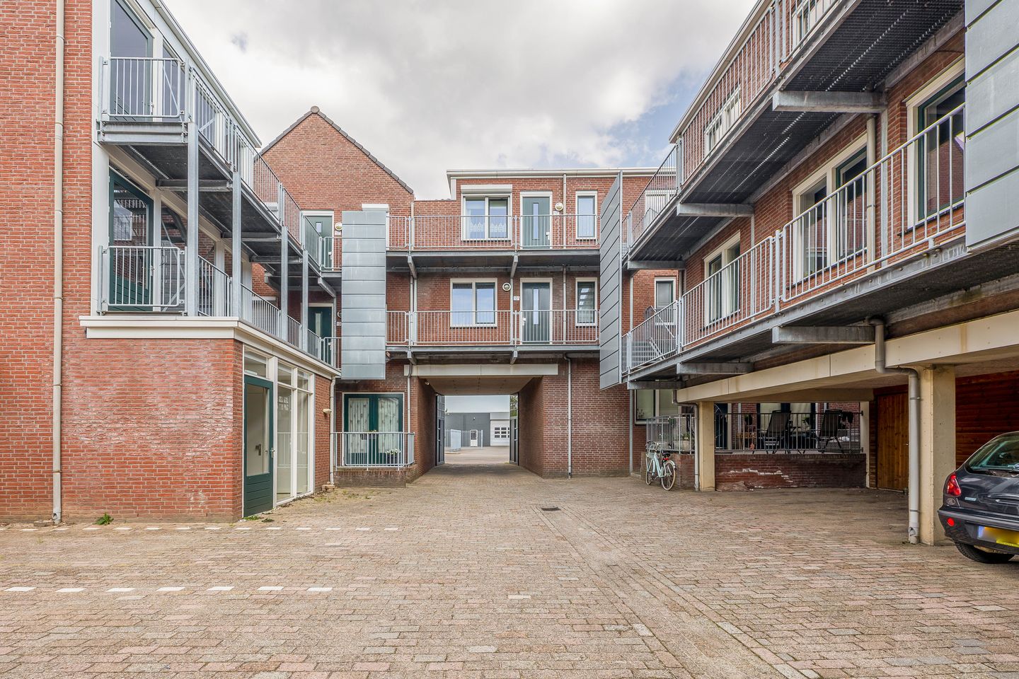 Foto 25 van Kaldenkerkerweg 10-F