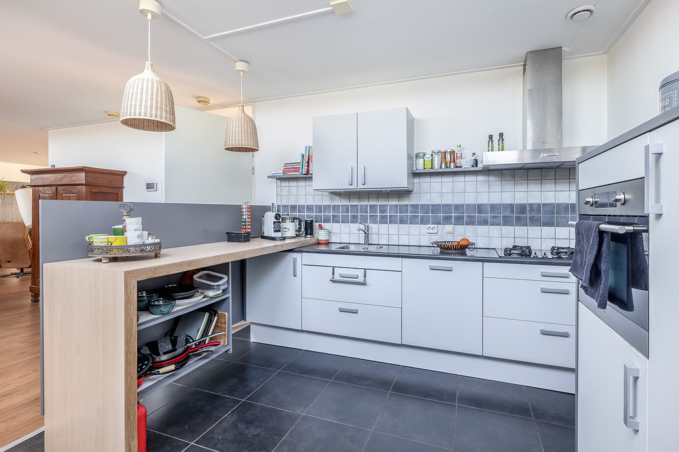 Foto 12 van Kaldenkerkerweg 10-F