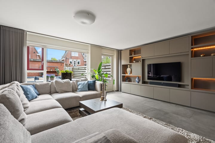 Foto 2 van Vedergras 11