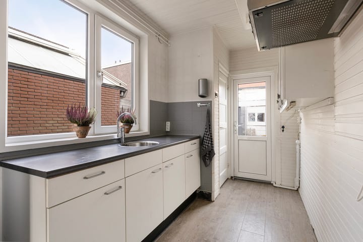 Foto 3 van Leostraat 110