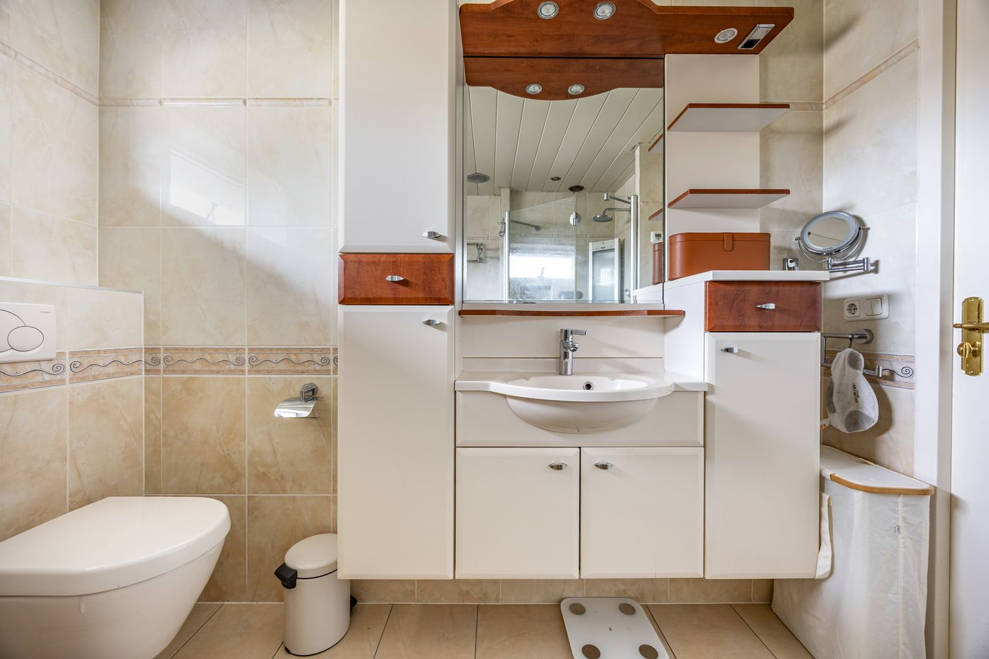 Foto 29 van Karveel 04 27