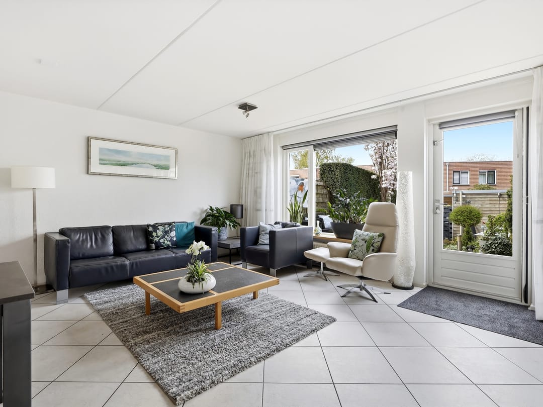 Photo 2 of Anna de Waallaan 45