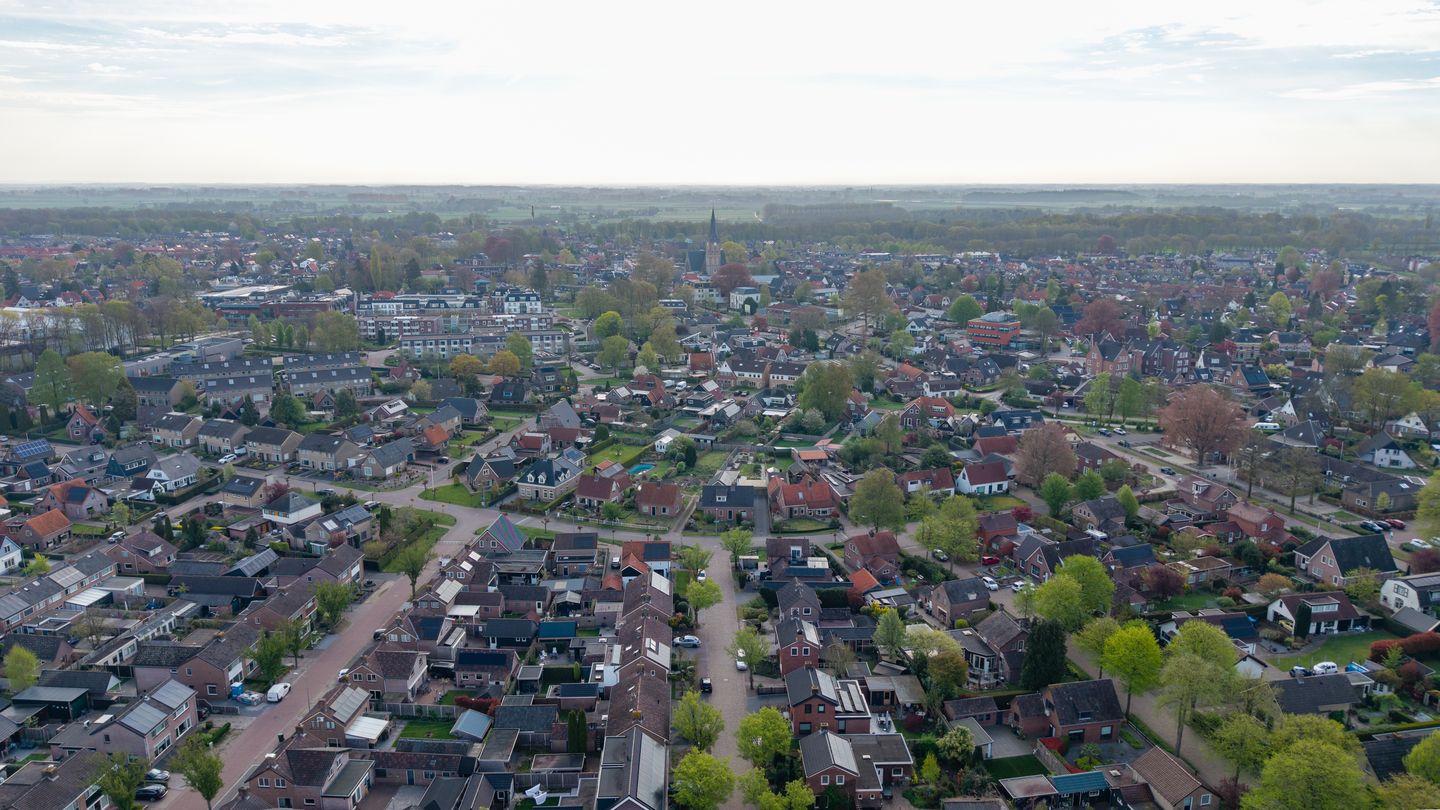 Photo 4 of Burgemeester Schade van Westrumlaan 1