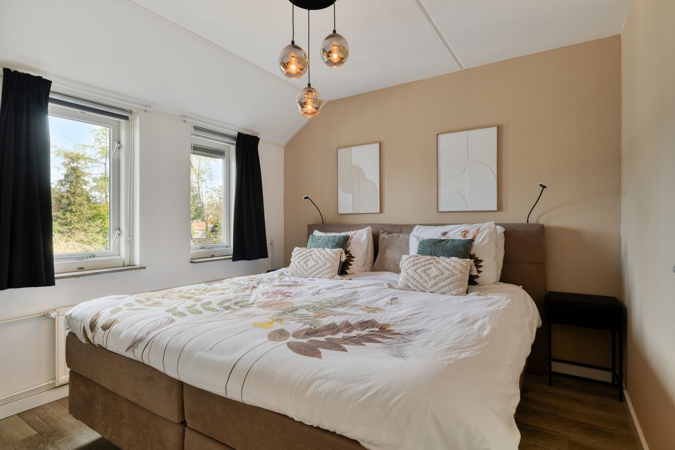 Foto 18 van Wit Kruis 19