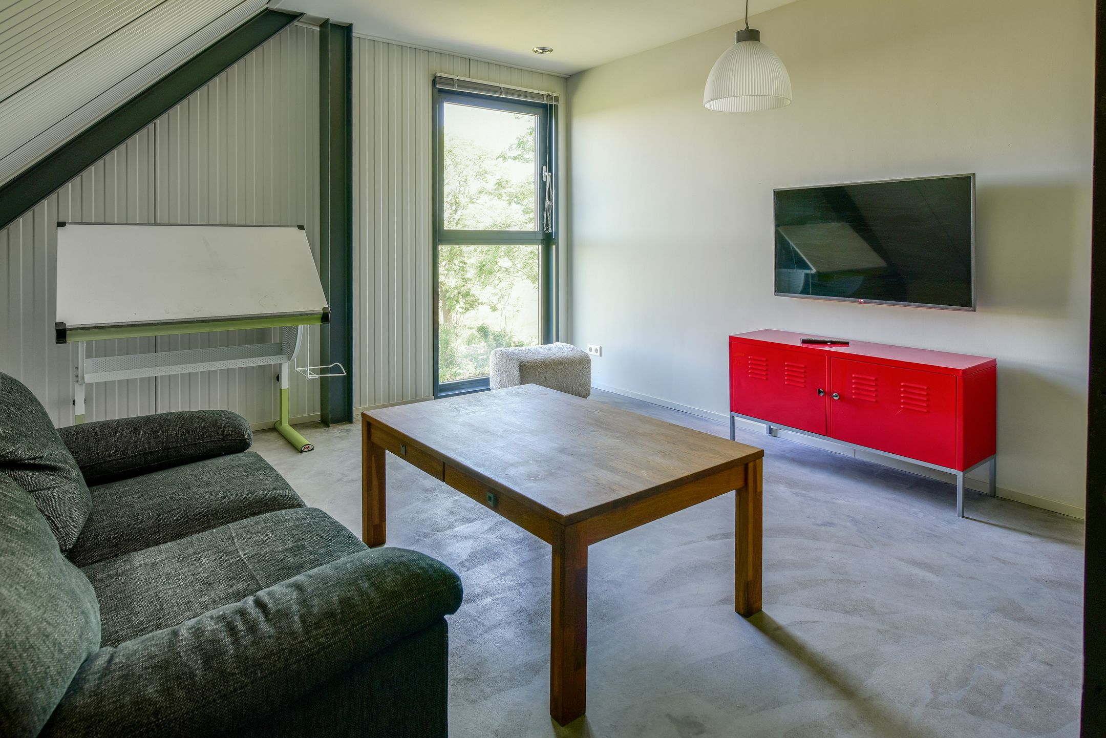 Foto 33 van Bloemendalergouw 51-B