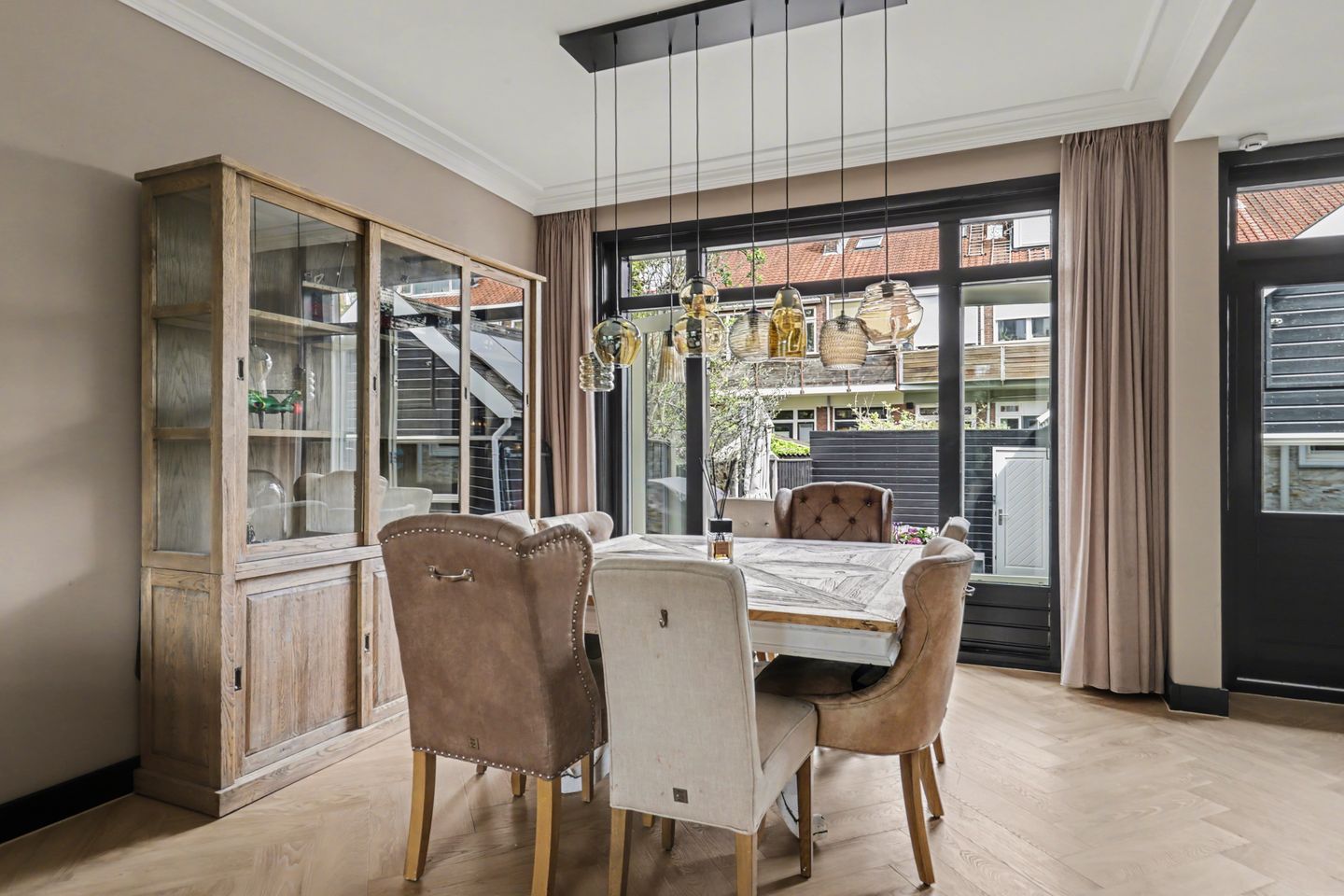 Foto 10 van Houweningestraat 56