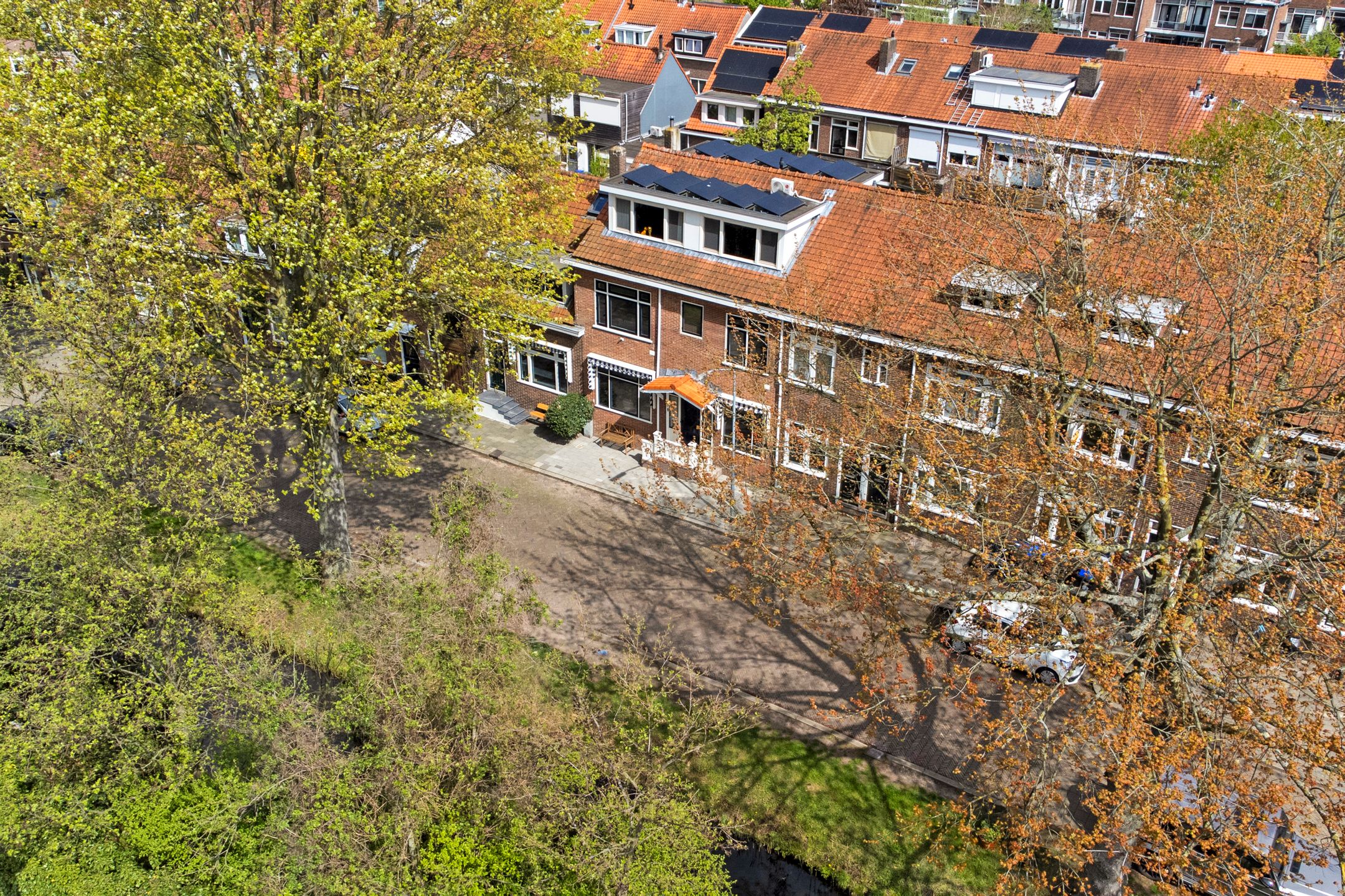 Foto 60 van Houweningestraat 56