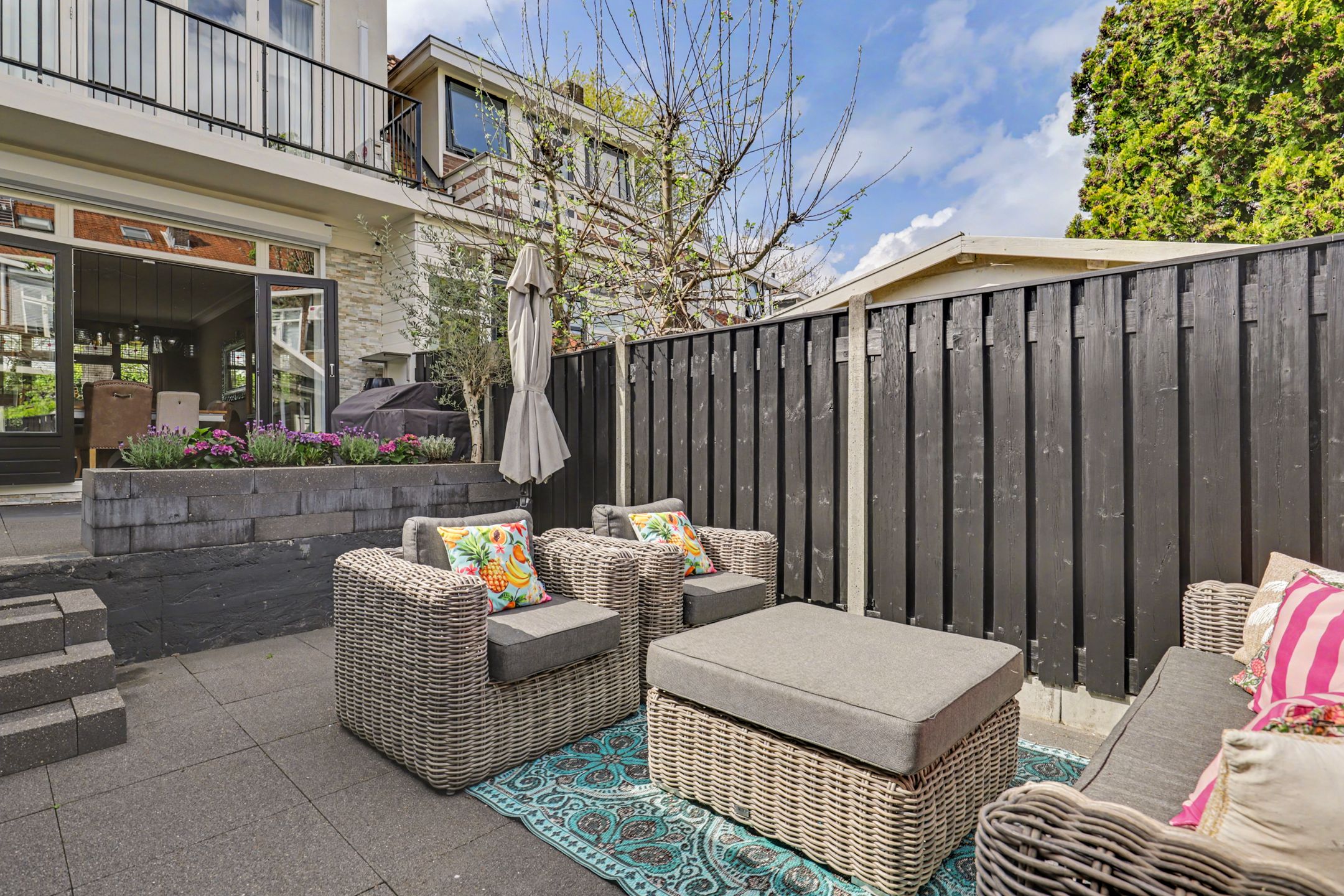 Foto 51 van Houweningestraat 56